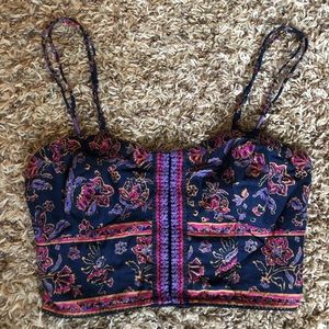 American Eagle crop top